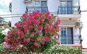 Melaike Hotel